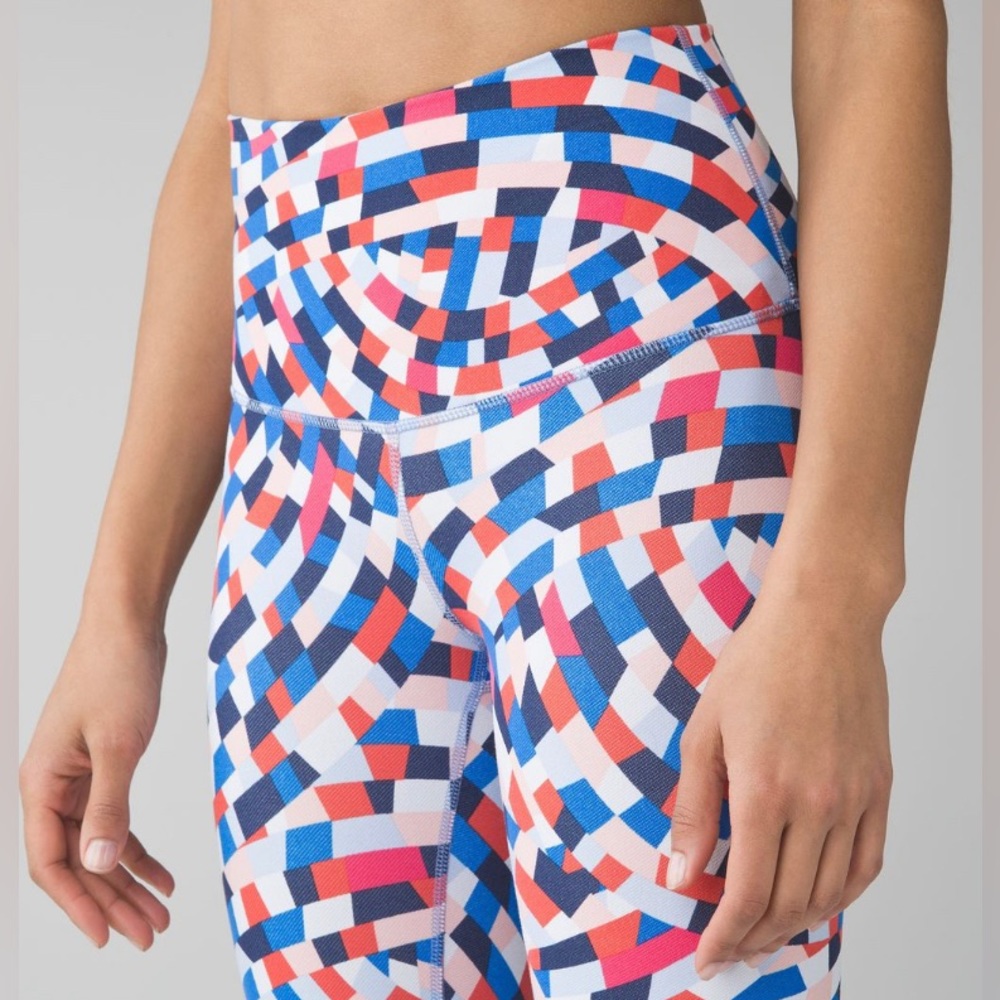 Lululemon Wunder Under Pant (Hi-Rise) in Capoeira Multi